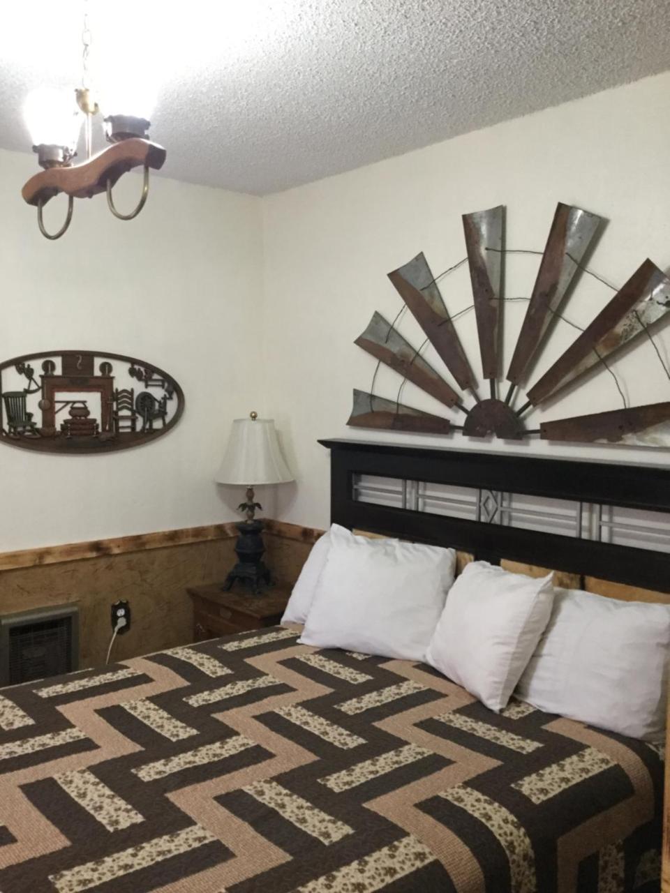 Black Bear Motel Davenport Exterior foto