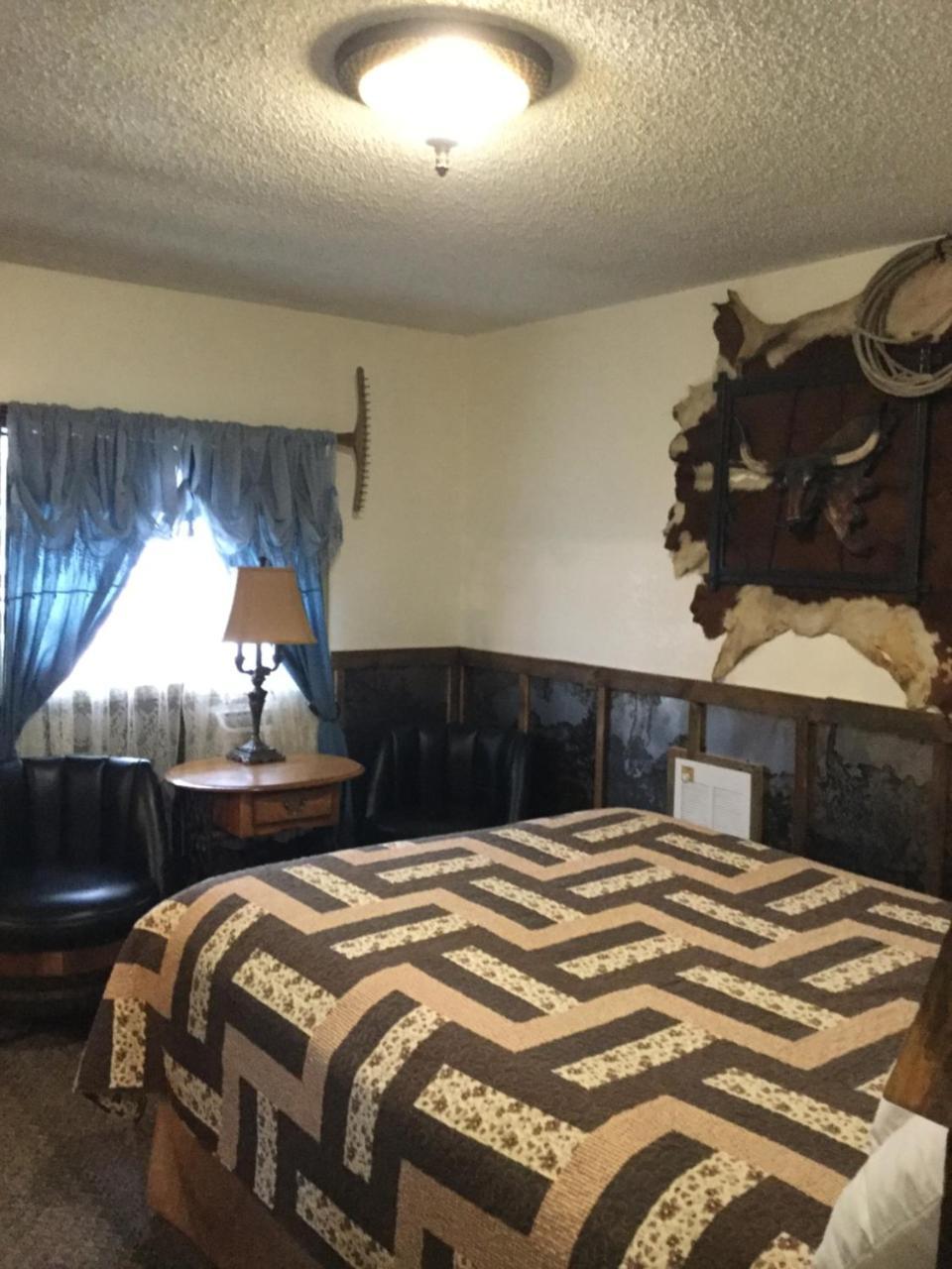 Black Bear Motel Davenport Exterior foto