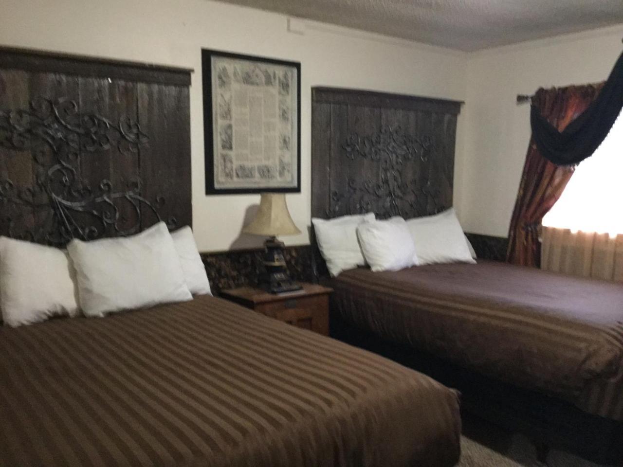 Black Bear Motel Davenport Exterior foto